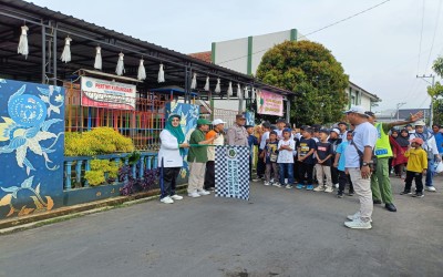 Ribuan Peserta Meriahkan Senam dan Jalan Sehat Puncak HUT MIN 3 Banyumas ke-28