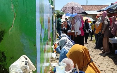 Lomba Melukis Meriahkan Ulang Tahun MIN 3 Banyumas ke 28